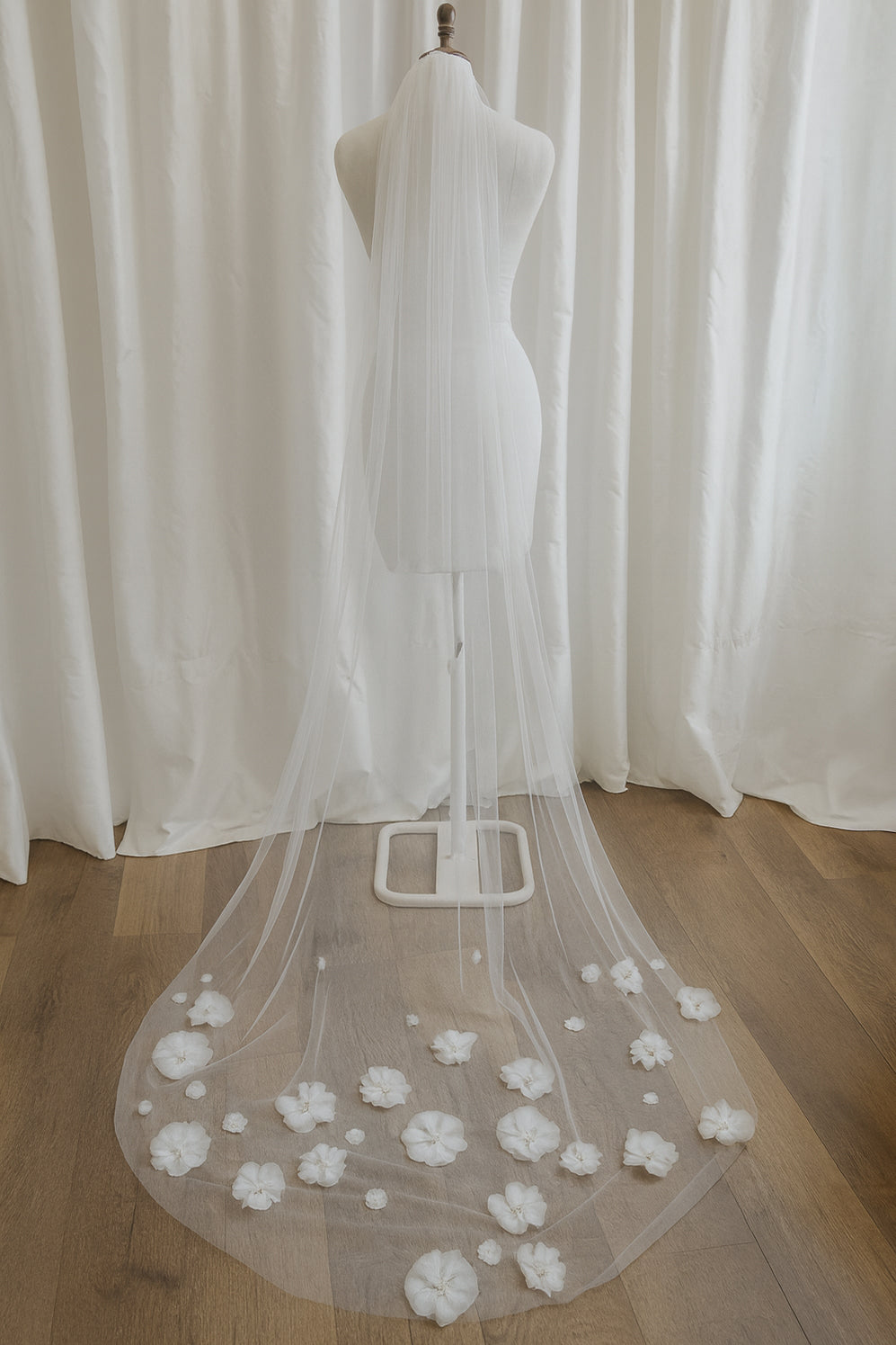 Archive 3D Blossom Veil | Chapel Size