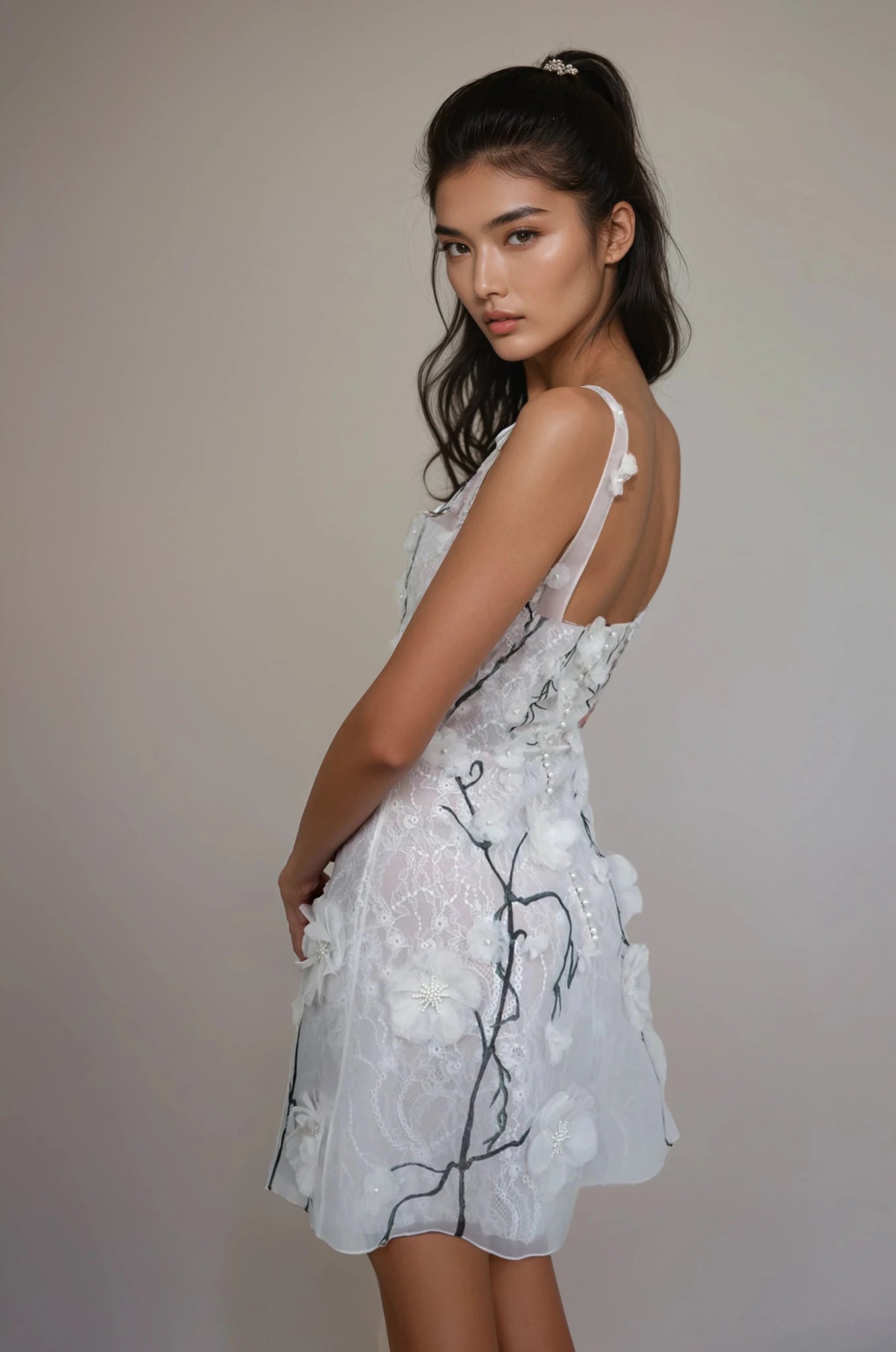 hermione - de - paula - 3D Blossom Vine Dip Neck SL Mini Gown Floral White Vine - botanical - couture