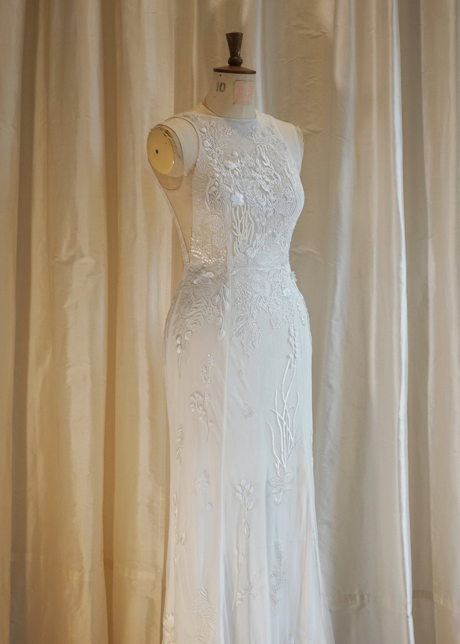 hermione - de - paula - Archive Seascape Racer Gown - 'Moonlight White' - Brand New Never Worn - botanical - couture