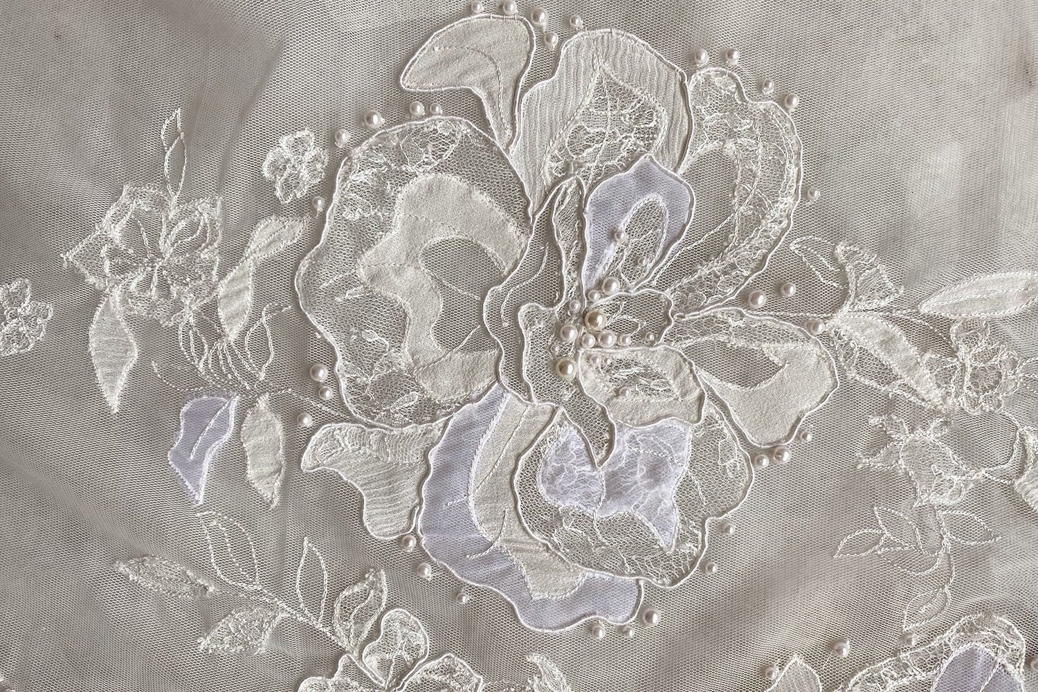 hermione-de-paula-couture-stories-alli-embroidery-swatch-2