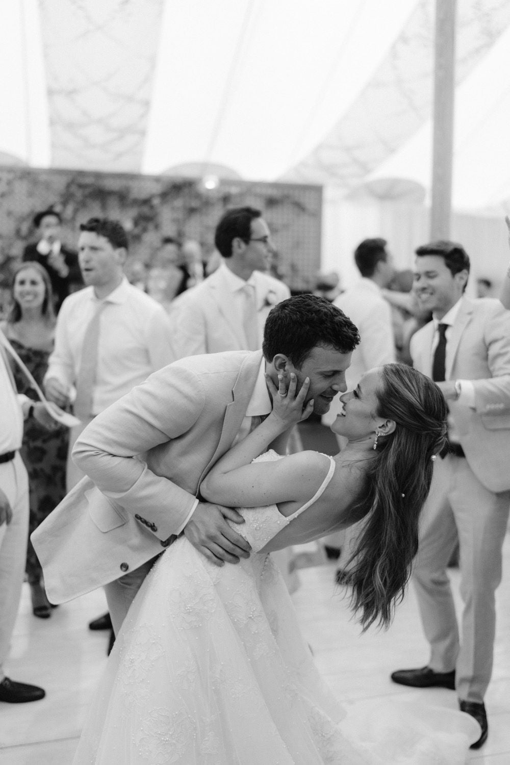 hermione-de-paula-couture-stories-alli-wedding-reception-3