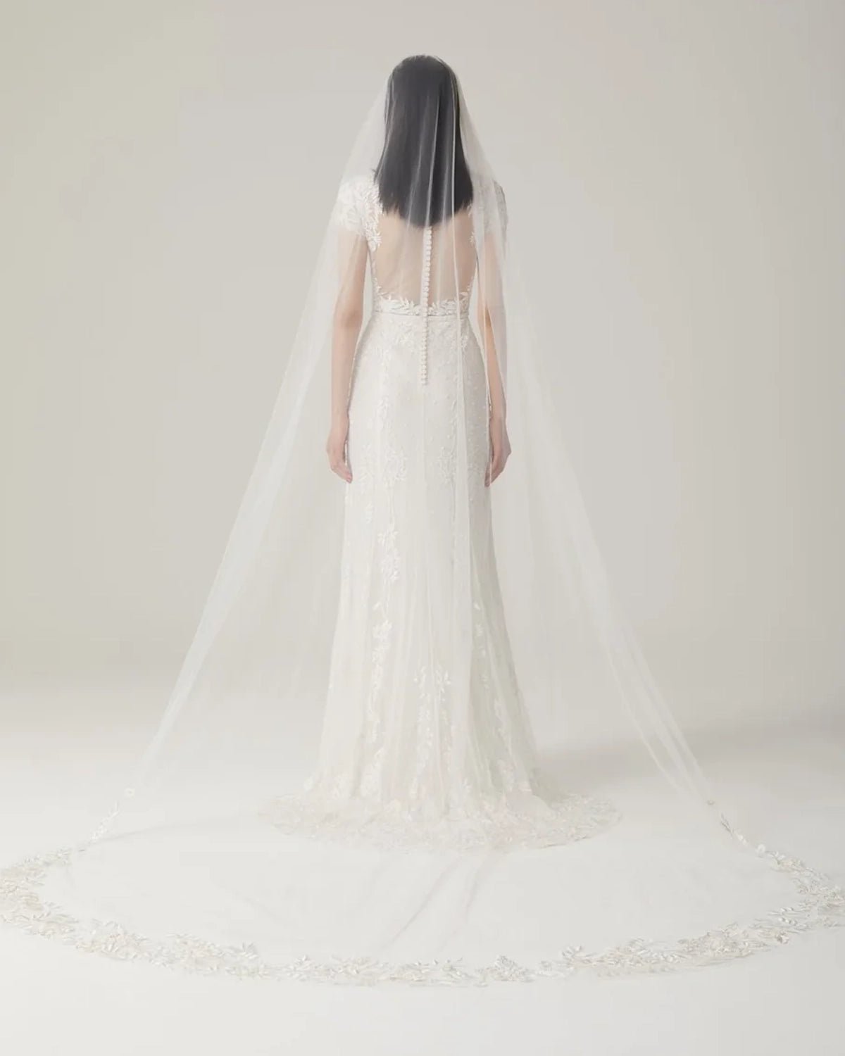hermione-de-paula-Wisteria Rose Border Abbey Length Veil | Floral White-botanical-couture