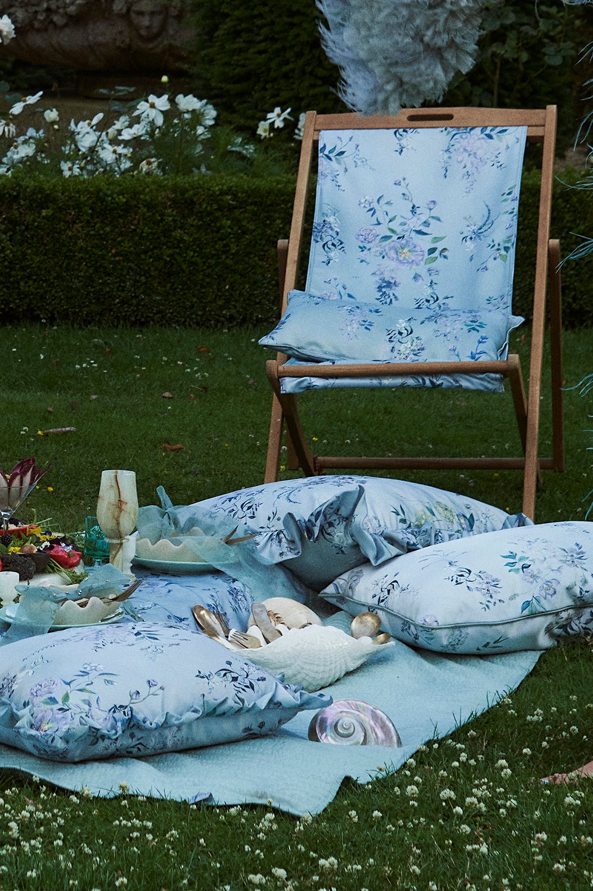 Wisteria & Peony Rose LARGE Sun Parasol & 2x Deck Chairs - GARDEN WEDDING - NEW