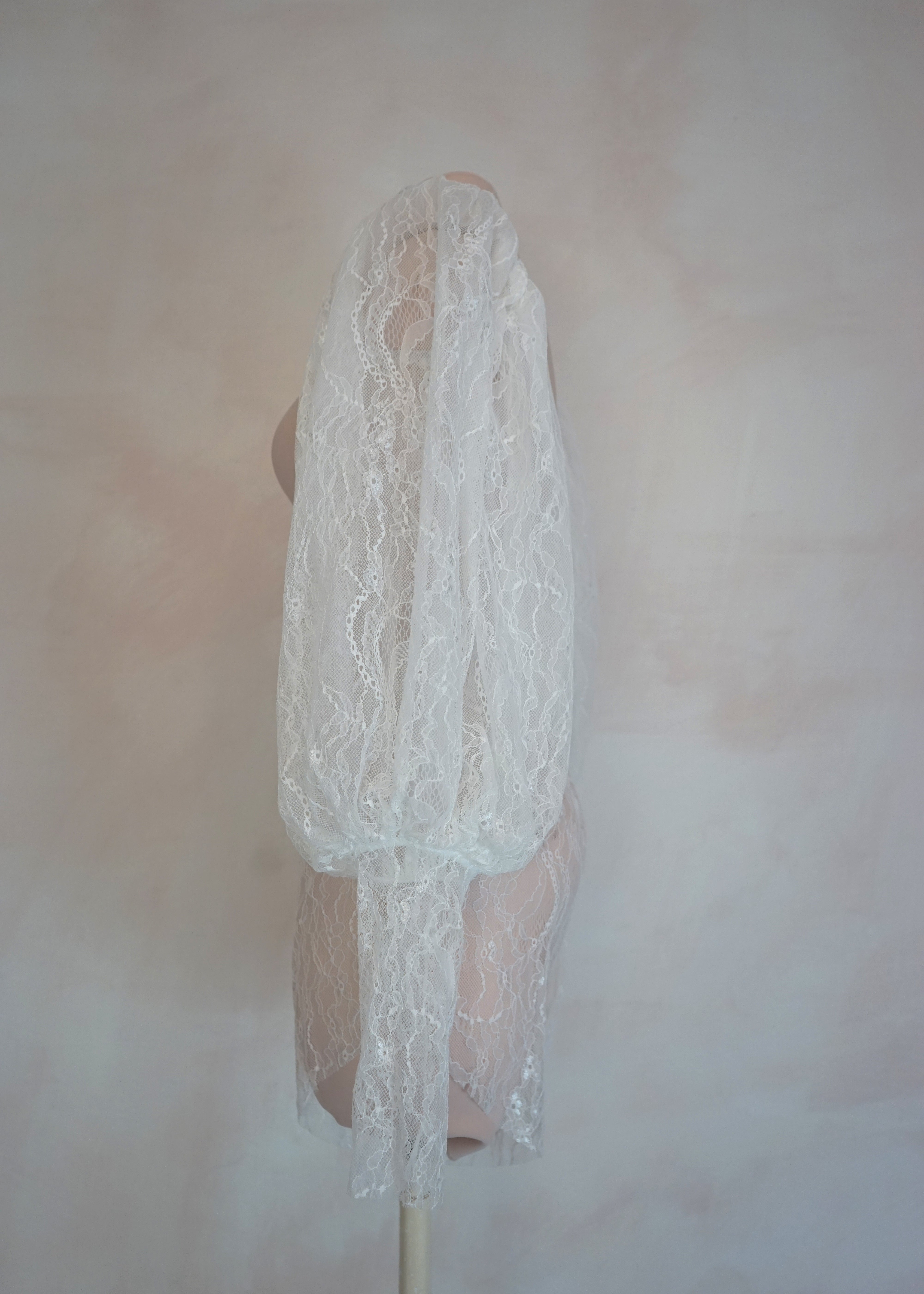 Archive Miniature Rose Lace Sleeves