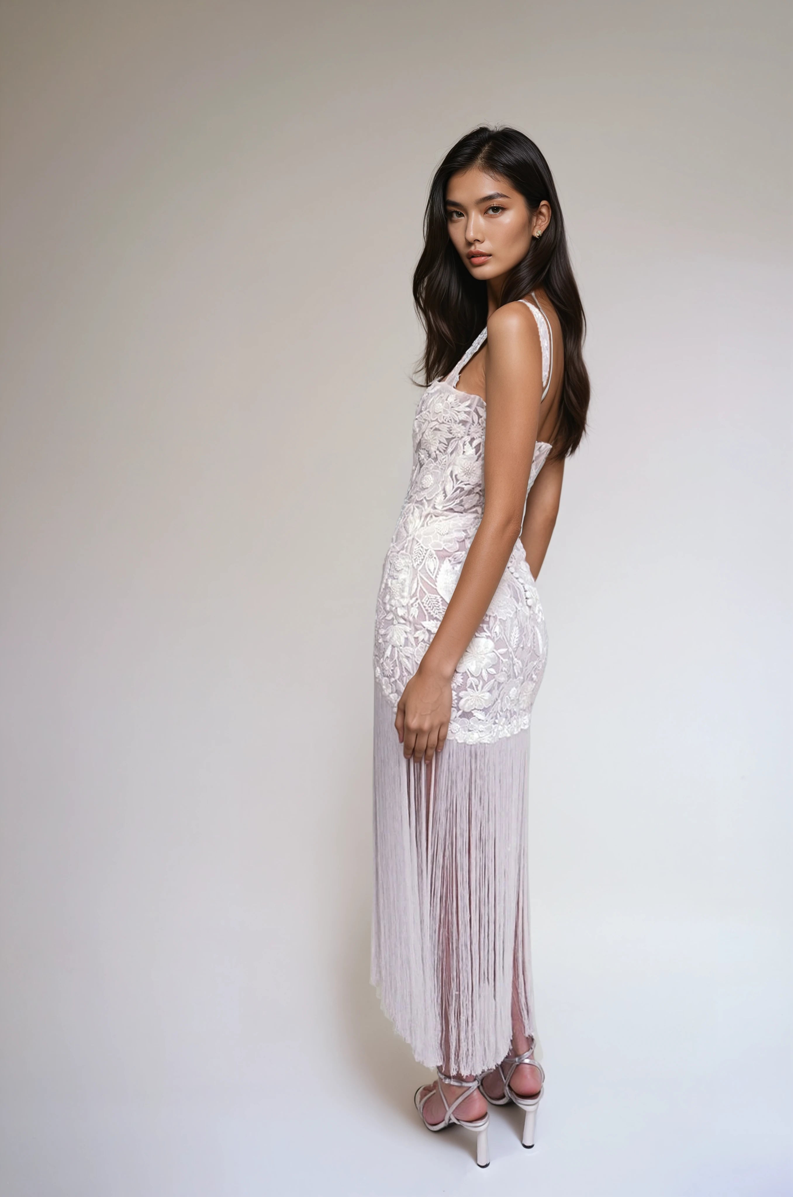 Wild Rose Square Neck SL Tassel Mini Gown Floral White
