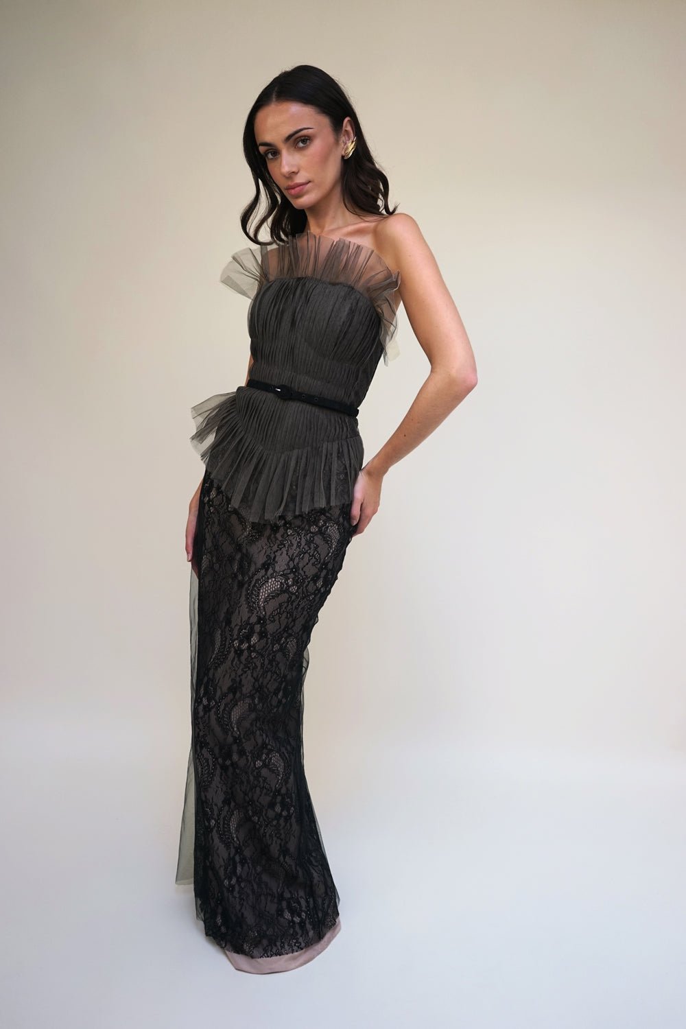 hermione - de - paula - Archive Black Mini Rose Lace Pleated Column Gown - botanical - couture