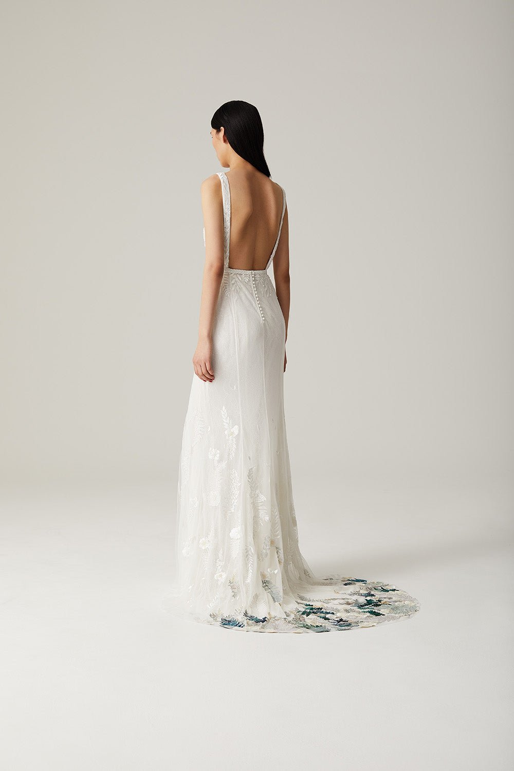 hermione-de-paula-Fern and Rose Slim Fit Illusion V Open Square Back SL Forest Hem Gown Floral White-botanical-couture
