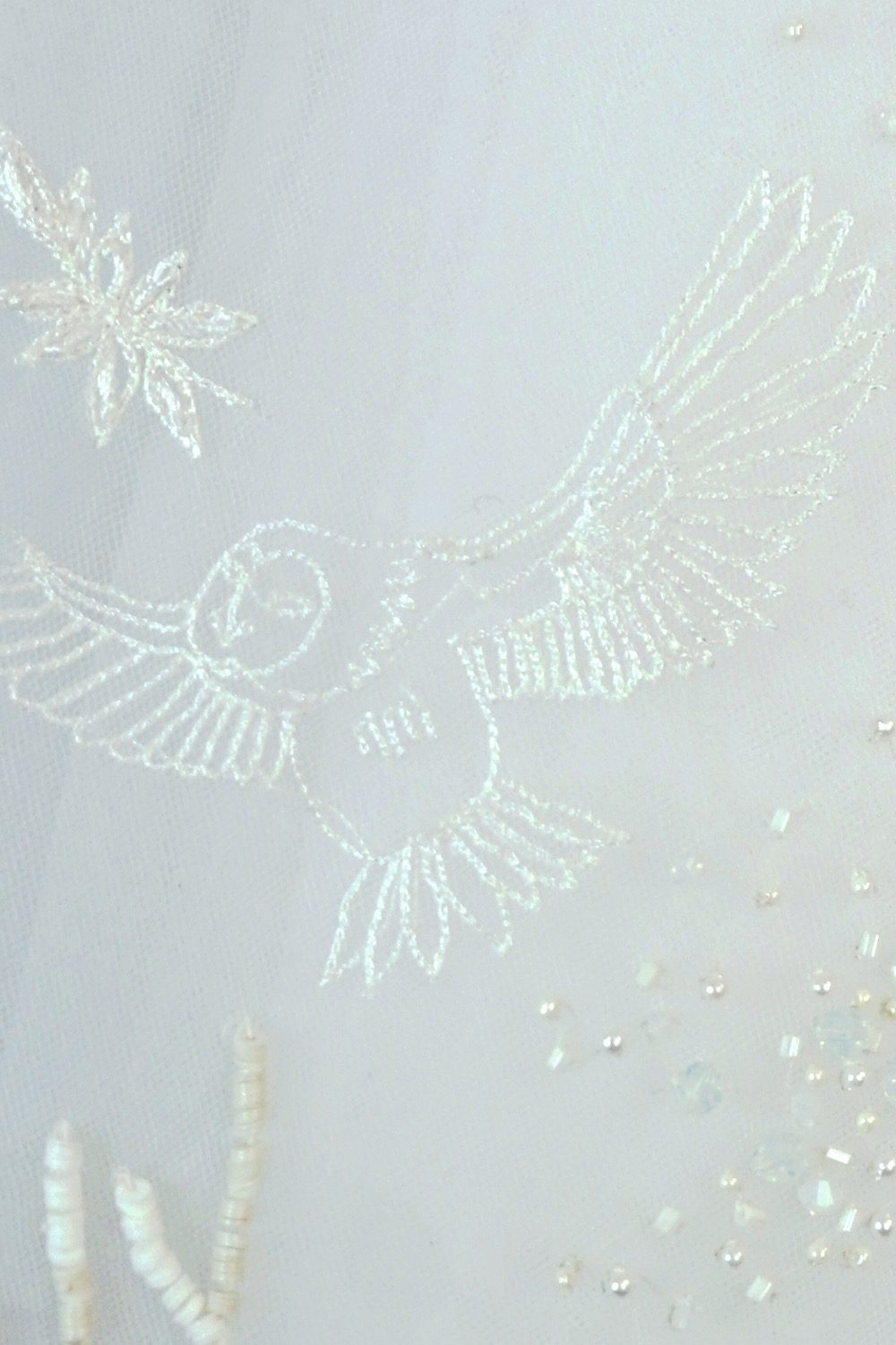 hermione-de-paula-in-the-sky-embroidery-4