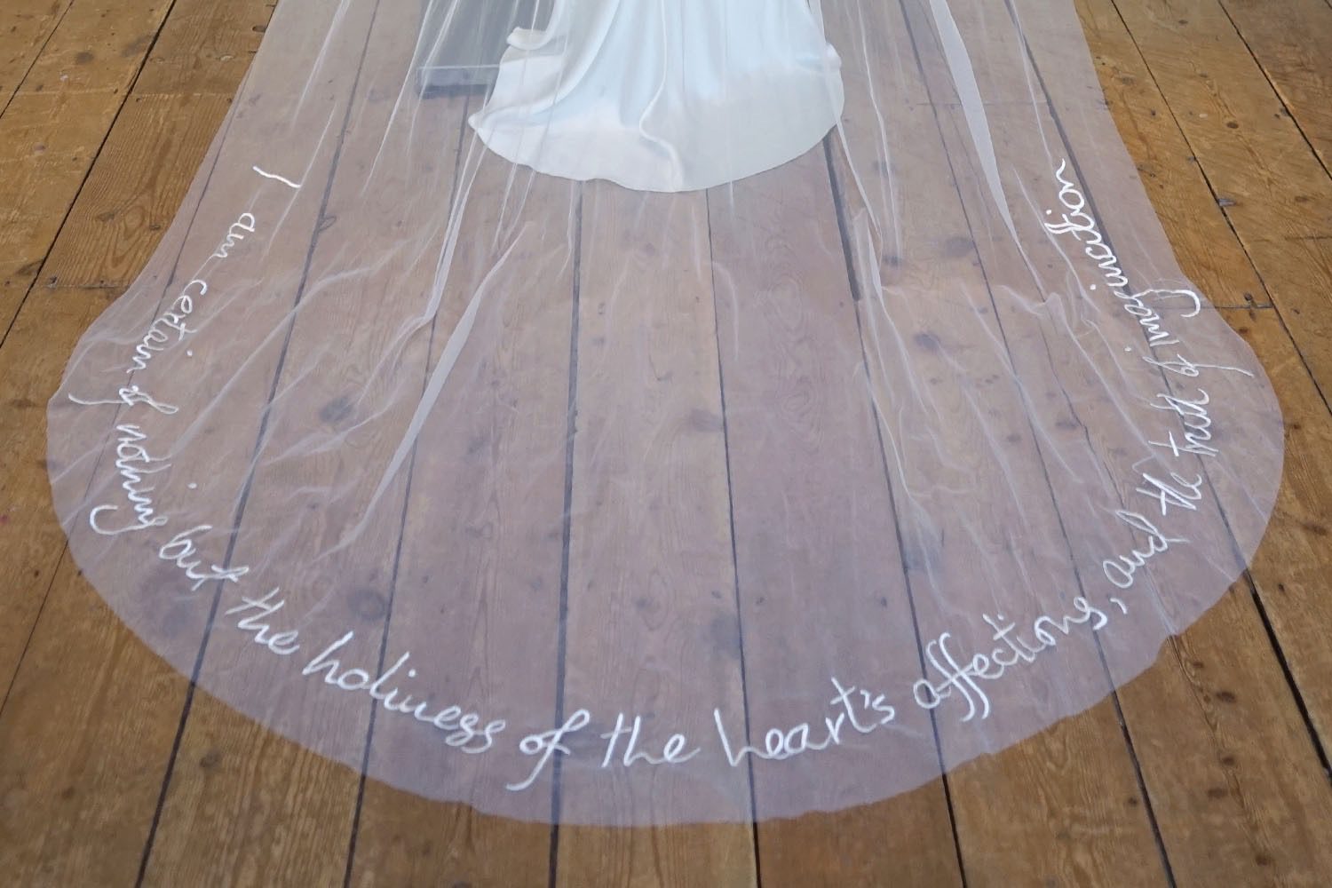 hermione-de-paula-lovers-handwriting-embroidery-2