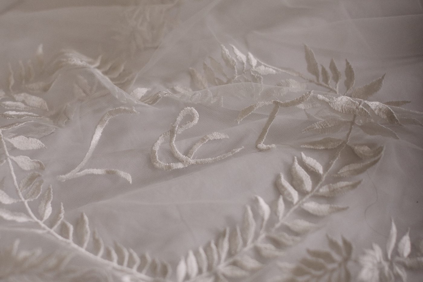 hermione-de-paula-names-initials-embroidery