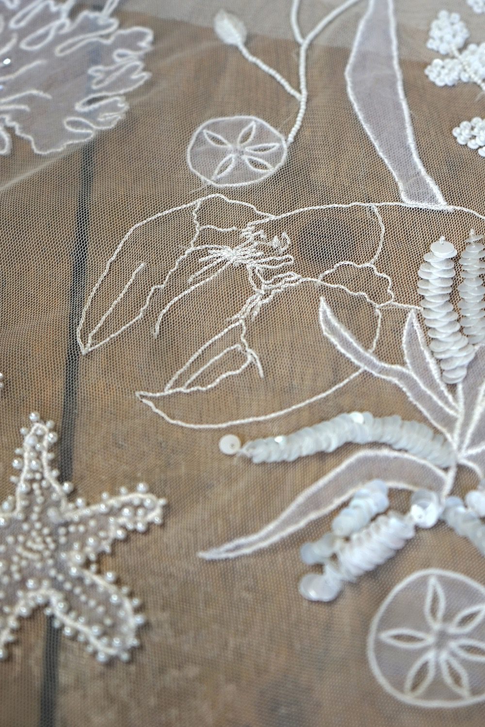 hermione-de-paula-under-the-sea-embroidery-3