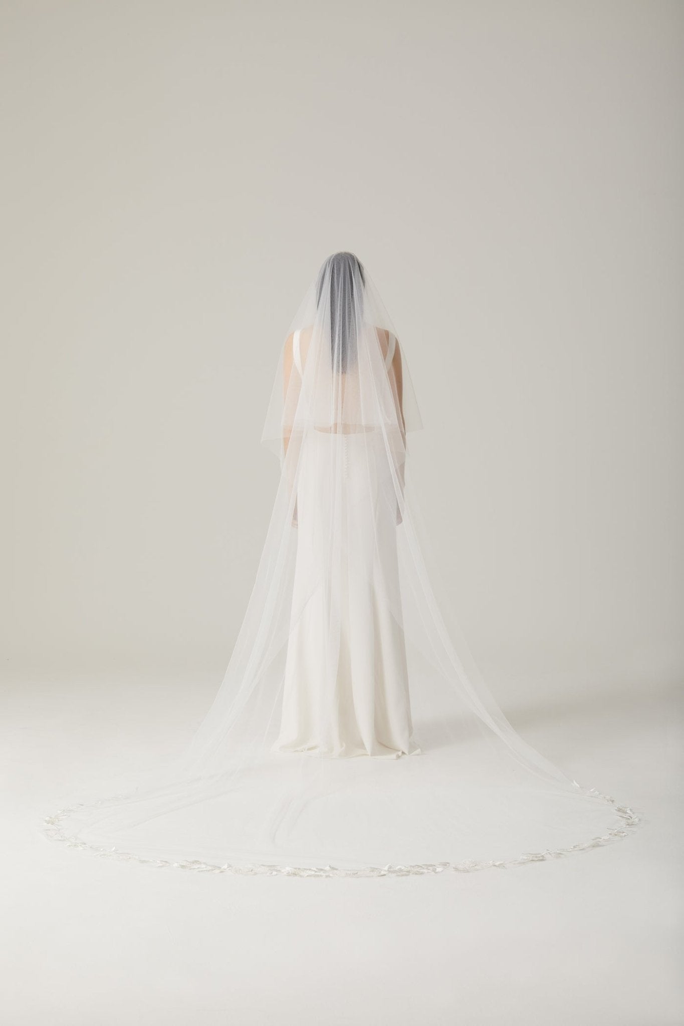 hermione - de - paula - Wild Rose Vine - Abbey Wide Hand Embroidered Veil 'Floral White' - botanical - couture