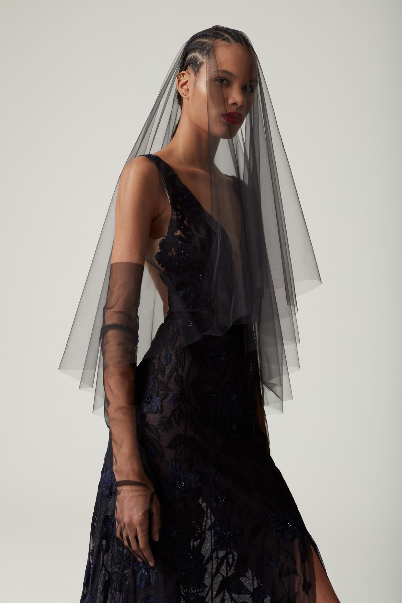 hermione - de - paula - Archive Black Opera Length Gloves - botanical - couture