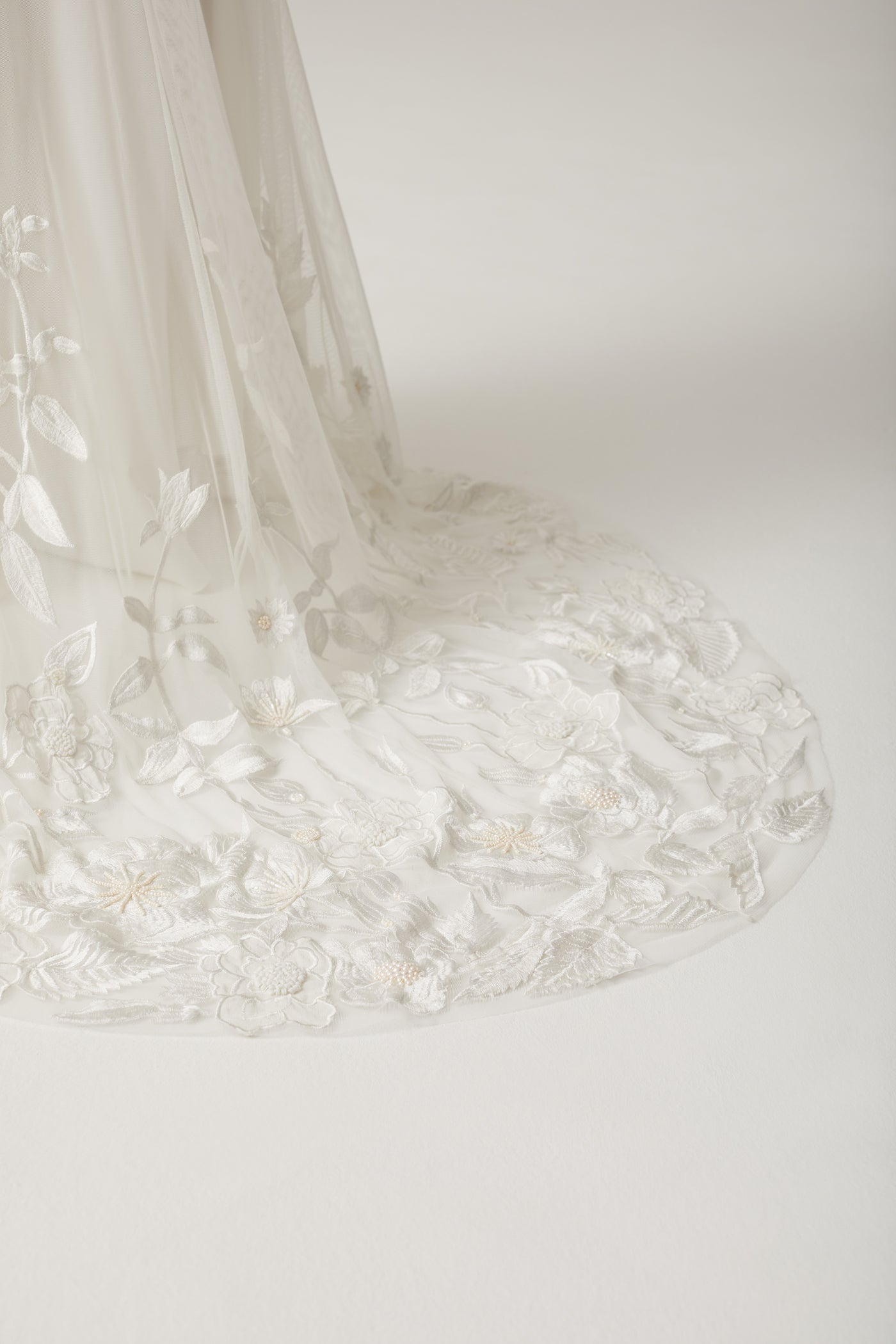 Wild Rose Garden Gown With Open Back Detail In Floral White | Hermione de Paula Bridal Boutique