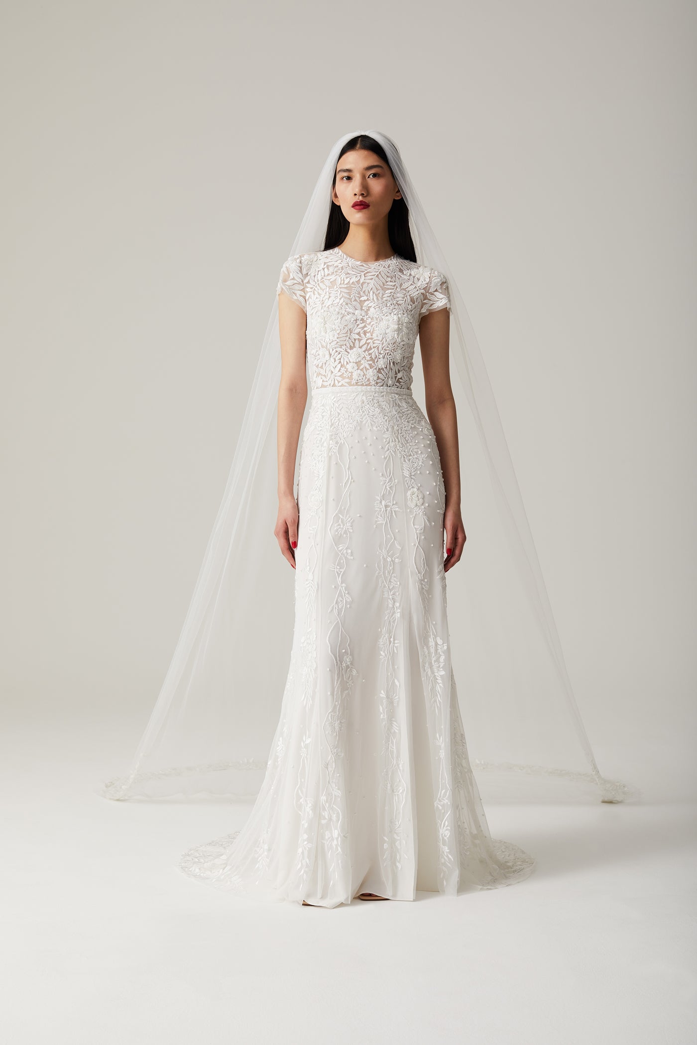 Wisteria Rose Border Veil | Hermione de Paula Bridal Boutique
